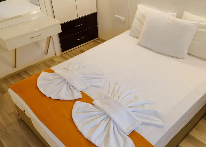 Hotel Lemon Garden Boutique 3*