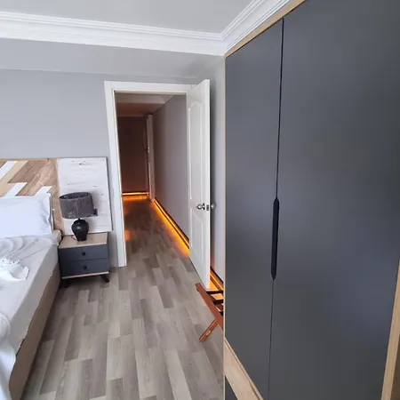 Hotel Lemon Garden Boutique 3*