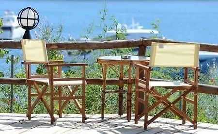 Lemon Garden Boutique Hotel *