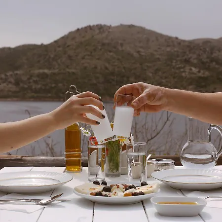 Lemon Garden Boutique 3*