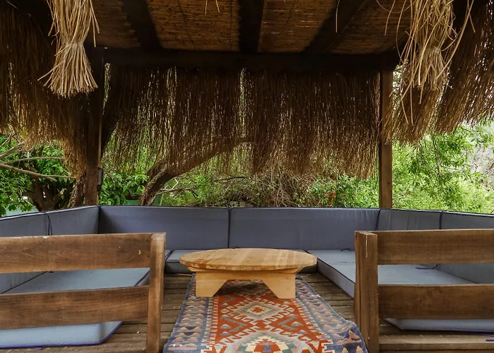 Ξενοδοχείο Lemon Garden Boutique 3*