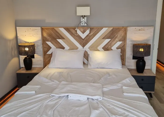 Lemon Garden Boutique Hotel 3*